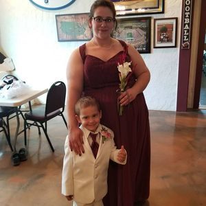 Meet your Posher, Liz